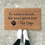 funny-dog-doormat-no-need-to-knock-we-know-here-dog-doormat-dog-funny-weiner-dog-doormats.jpg