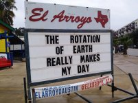 funny-el-arroyo-restaurant-signs-texas-37-592eb0dbcb125__700.jpg